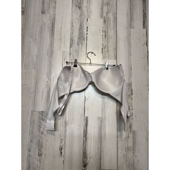 White bra - Picture 1 of 5